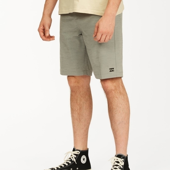 Billabong Submersible Shorts - Picture 10 of 12